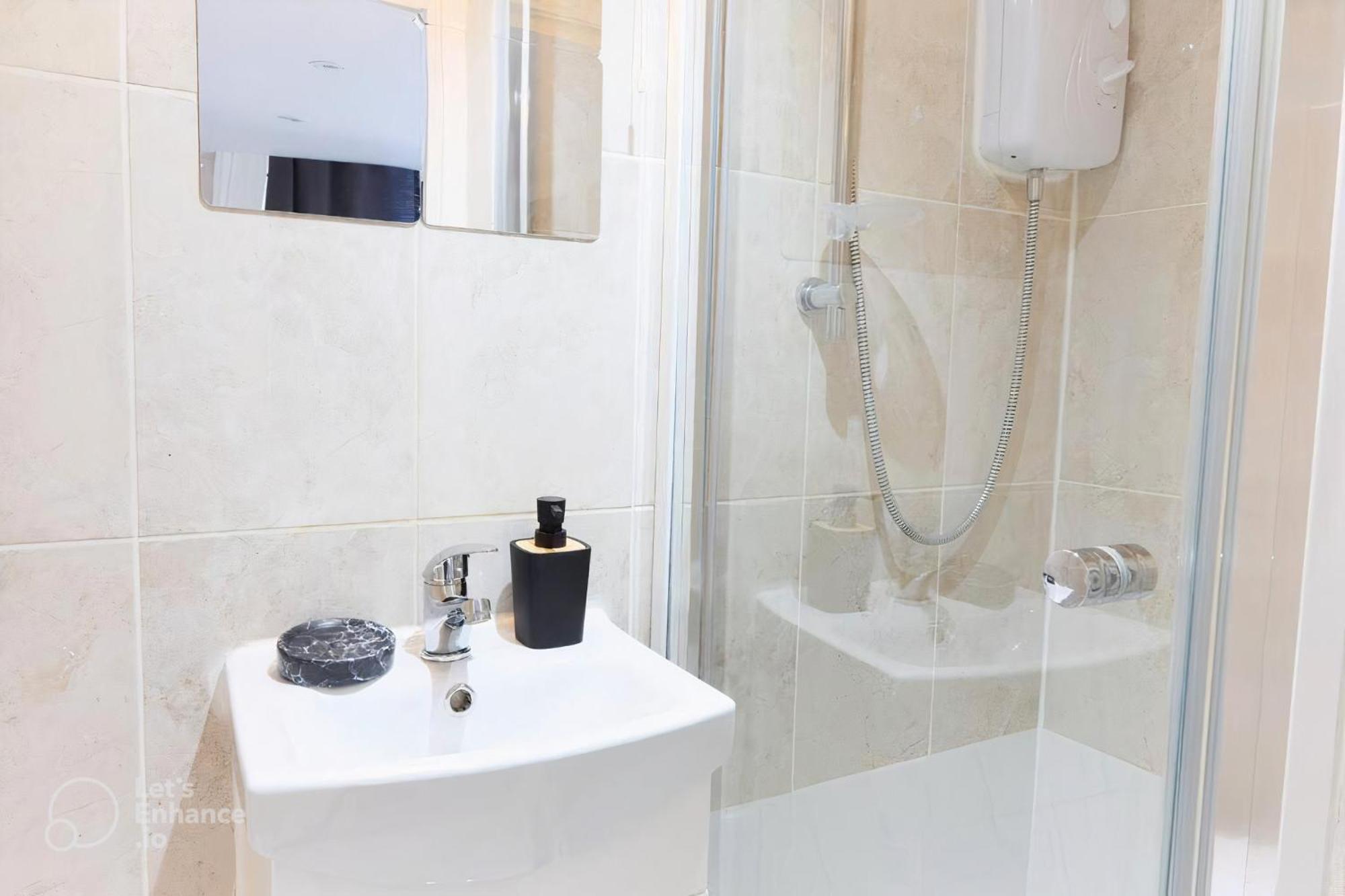 Chic Bayswater Luxury Retreat Lejlighed London Eksteriør billede